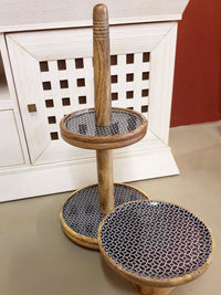 Etagere 2 etager ø30 cm – mangotræ med keramikdekor